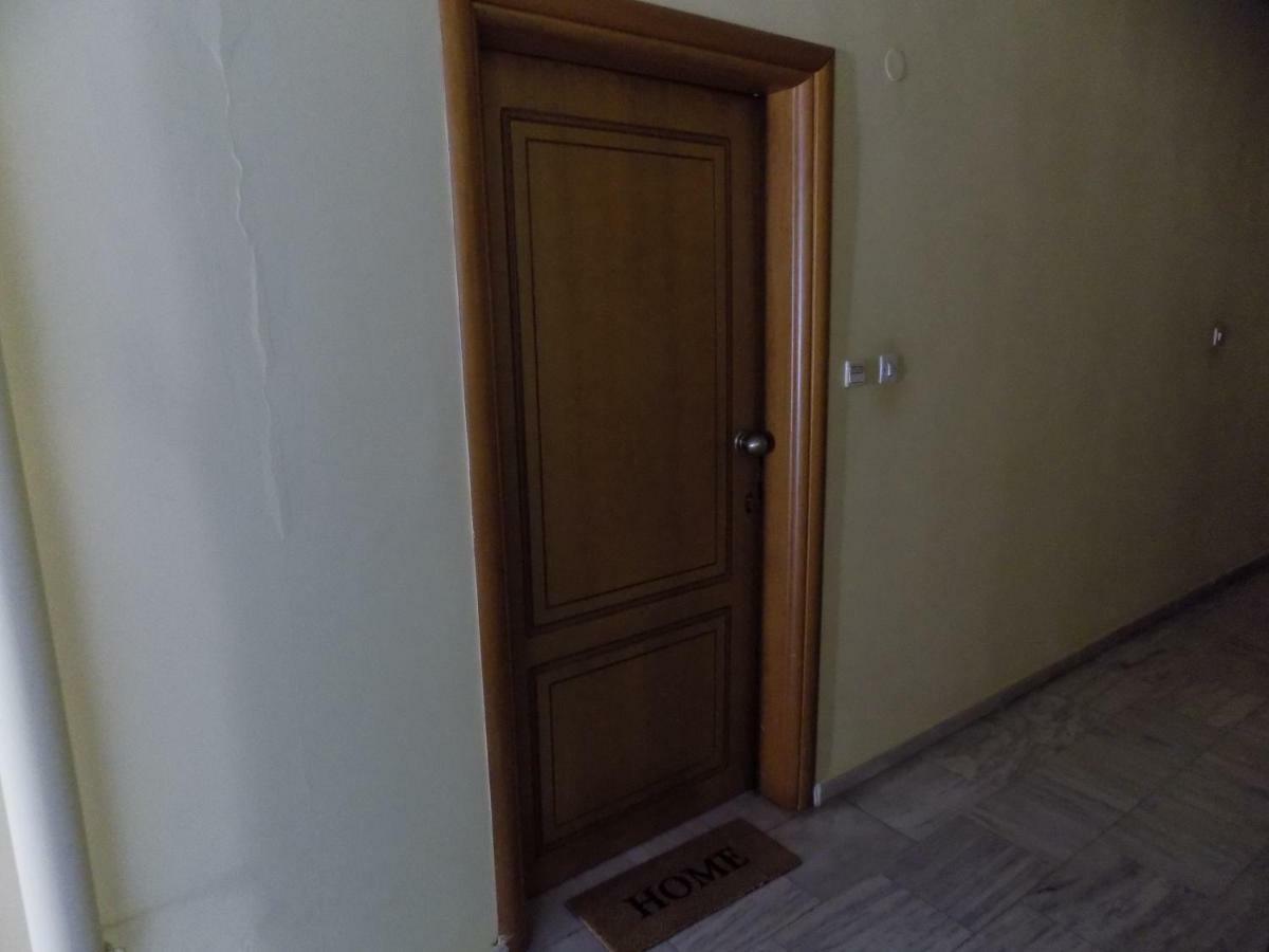 George'S Apartment In Volos Area 外观 照片
